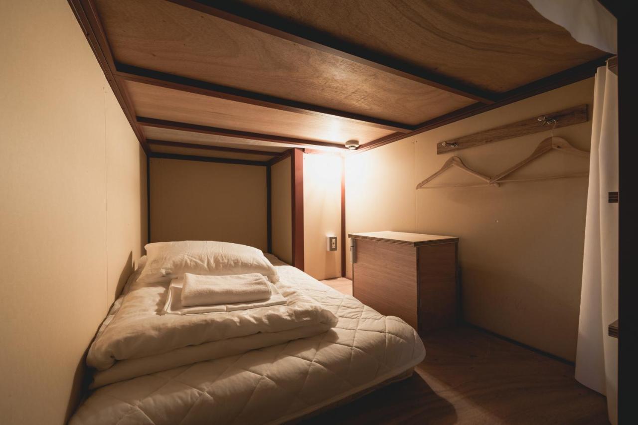 Helio Hostel Sapporo Buitenkant foto