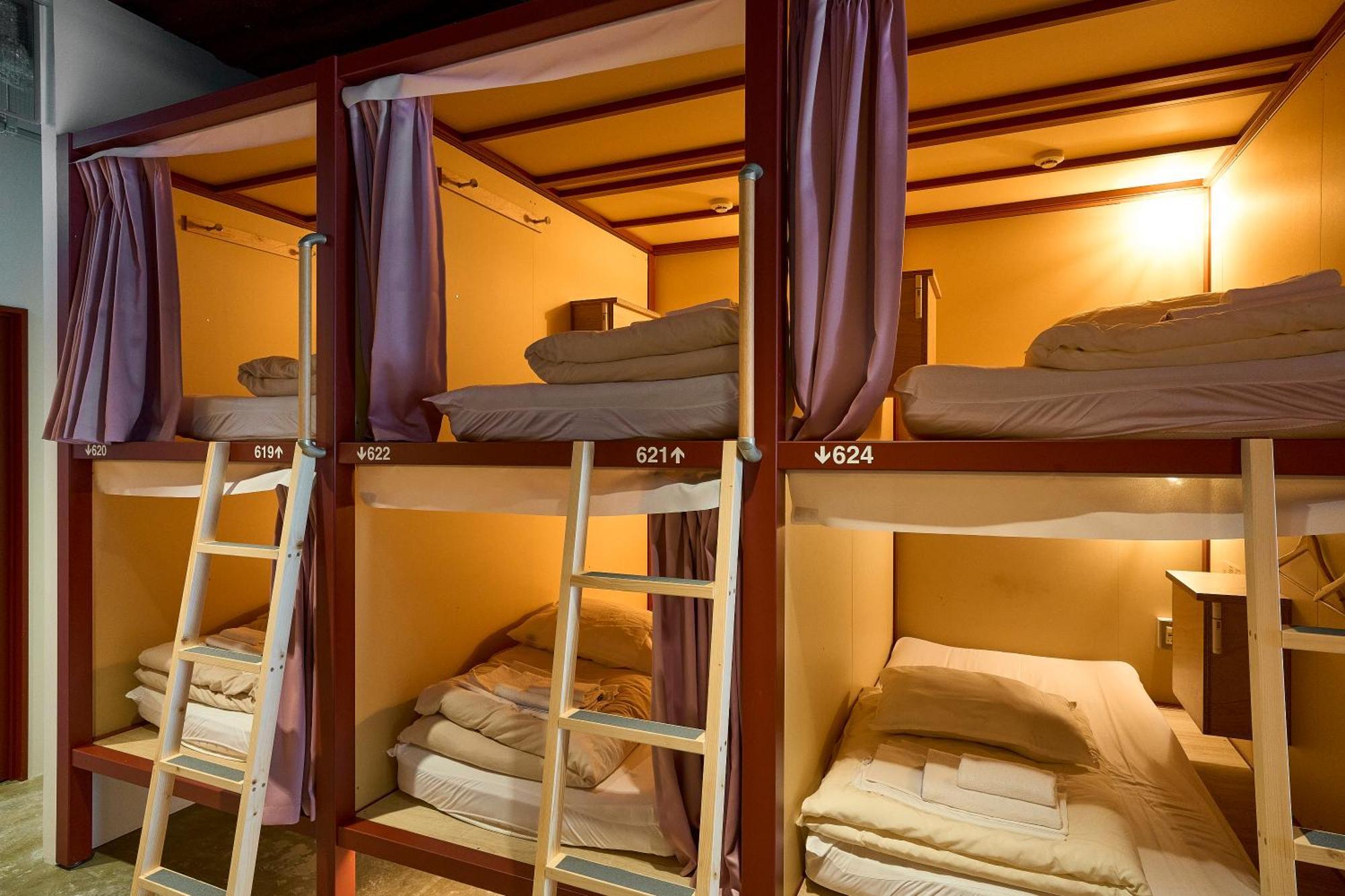 Helio Hostel Sapporo Buitenkant foto